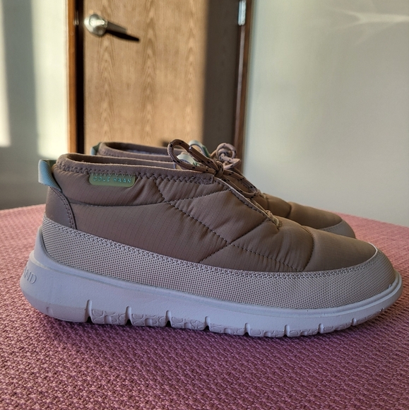 COLE HAAN Women's Generation Zerogrand Quilted Rec Booties size 8.5 - Picture 3 of 13